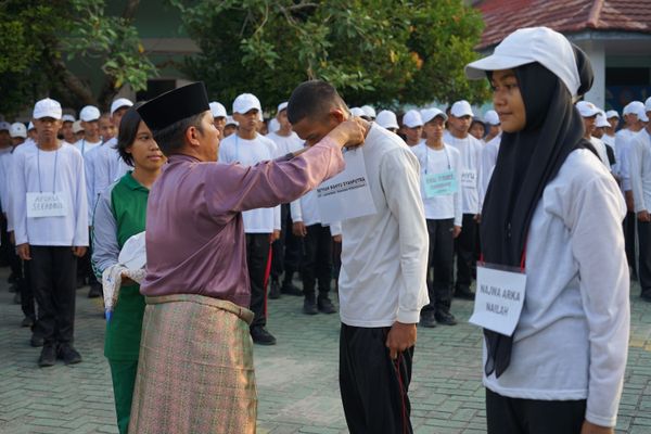 Penutupan MPLS Ramah SMKN Pertanian Terpadu Pekanbaru Tahun Pelajaran 2026/2027 Berlangsung Meriah dan Penuh Makna